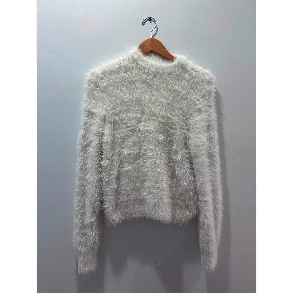 Future Collective Sweater Womens Medium White Eyelash Knit Fuzzy Crewneck